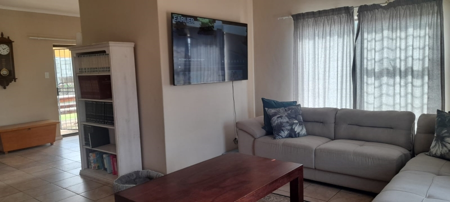 3 Bedroom Property for Sale in Moorreesburg Western Cape